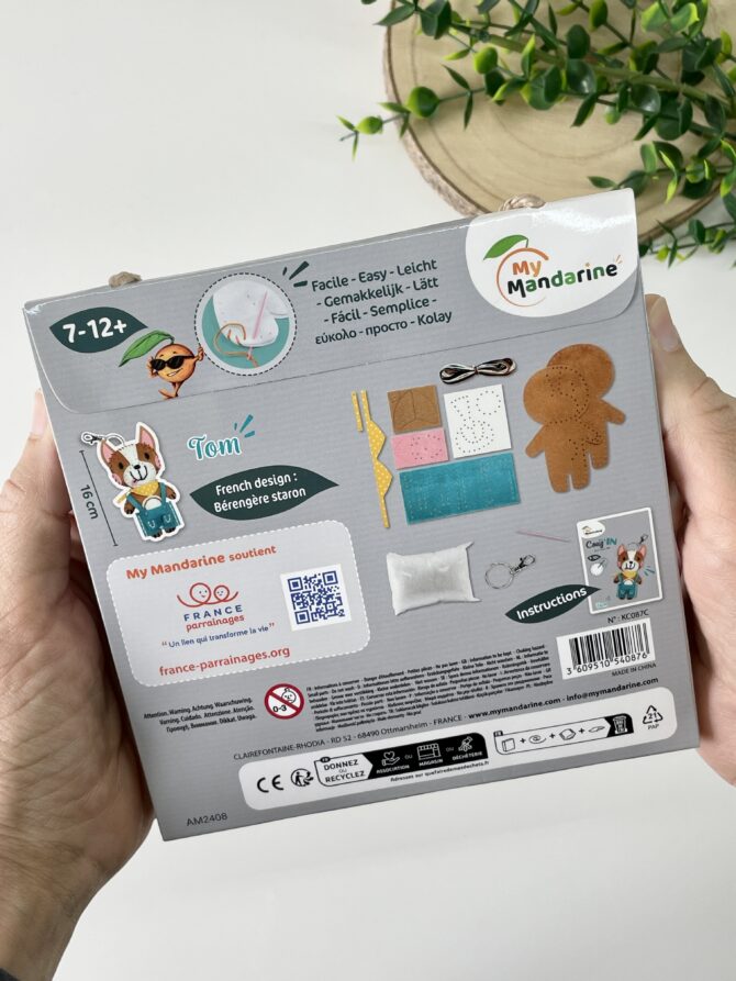 Keychain Sewing Kit | Tom the Dog - Image 4
