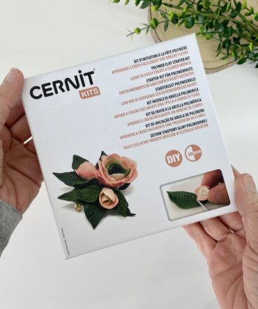 Cernit Polymer Clay Starter Kit | Flower Brooch